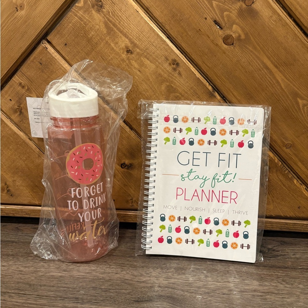 NEW! Pink Water Bottle and Fitness Planner Set